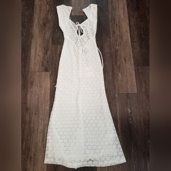 BARDOT Stina Midi Dress In Orchid White size 2 - Picture 11 of 12